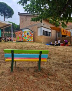 Panchina in giardino
